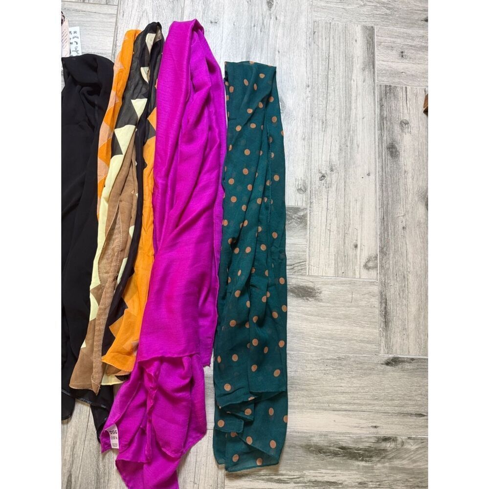 Women’s Bright Fuchsia Scarf Bundle- Lightweight Fashion Wrap - Picture 4 of 6